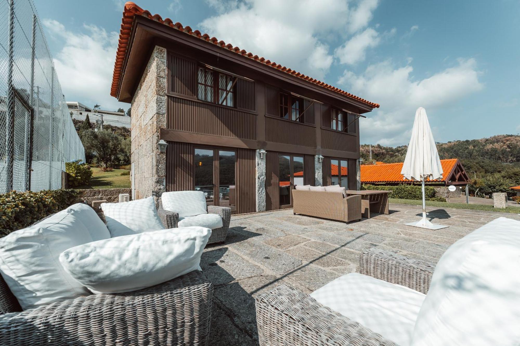 Villa Quinta Da Eira Do Sol Guimarães Exterior foto